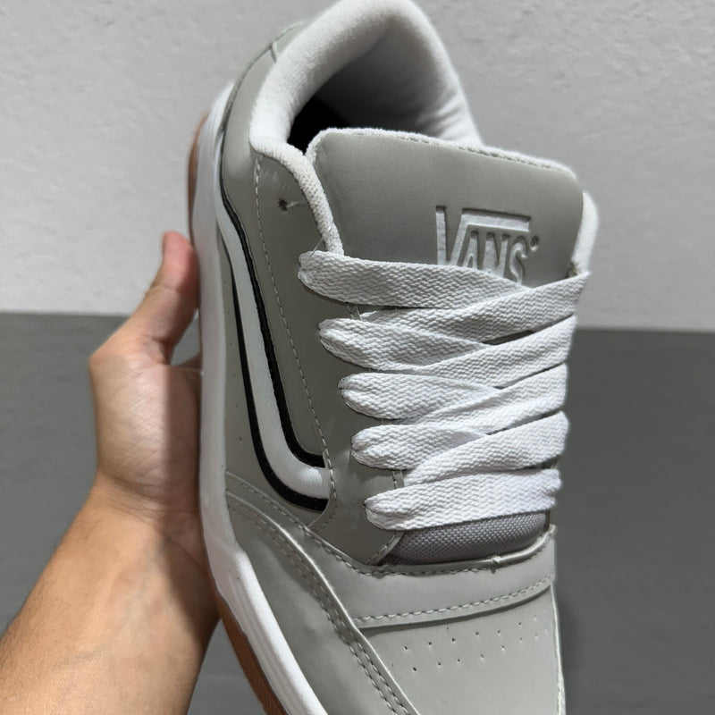 VNS Hylane Grey