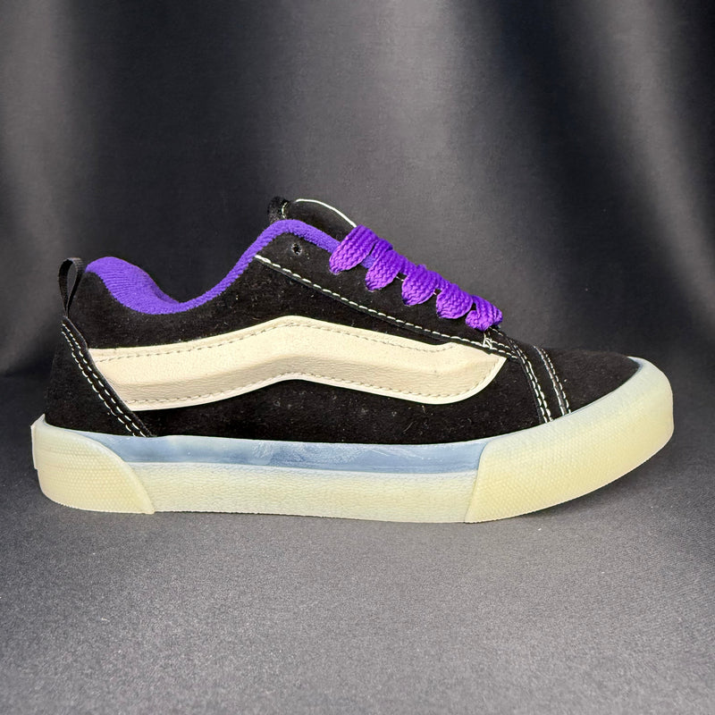 VNS Knu Roxo