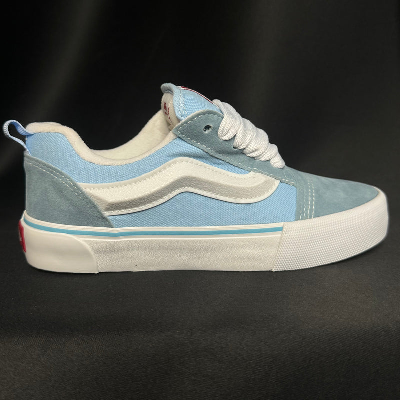 VNS Knu Azul Bebê