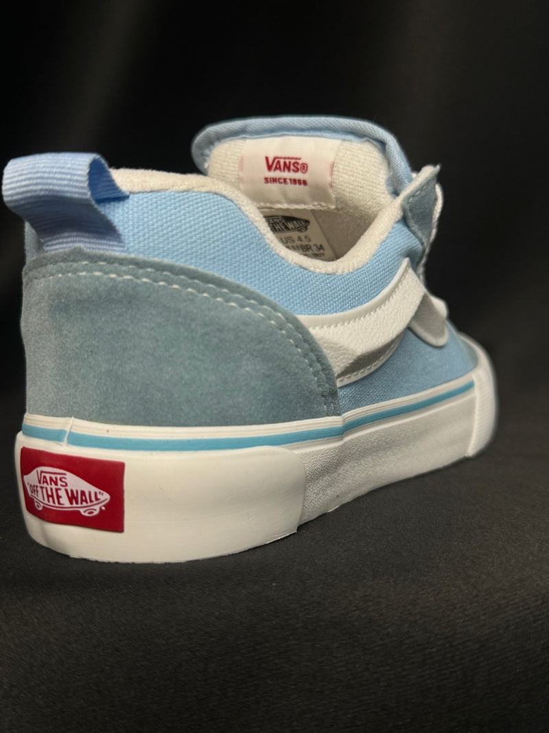 VNS Knu Azul Bebê
