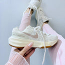 NK Zoom Creme