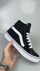 Knu Botinha Preto e Branco